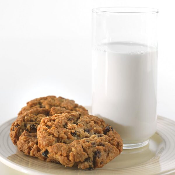 Augason Farms Country Fresh Instant Nonfat Dry Milk Can, Eme...