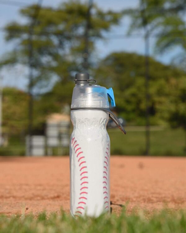 Mist N' Sip Insulated Water Misting Squeeze Bottle- 20 oz