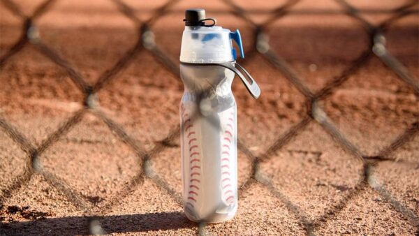 Mist N' Sip Insulated Water Misting Squeeze Bottle- 20 oz