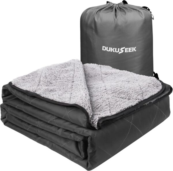 DUKUSEEK Sherpa Waterproof Camping Blanket with Hood - Warm ...