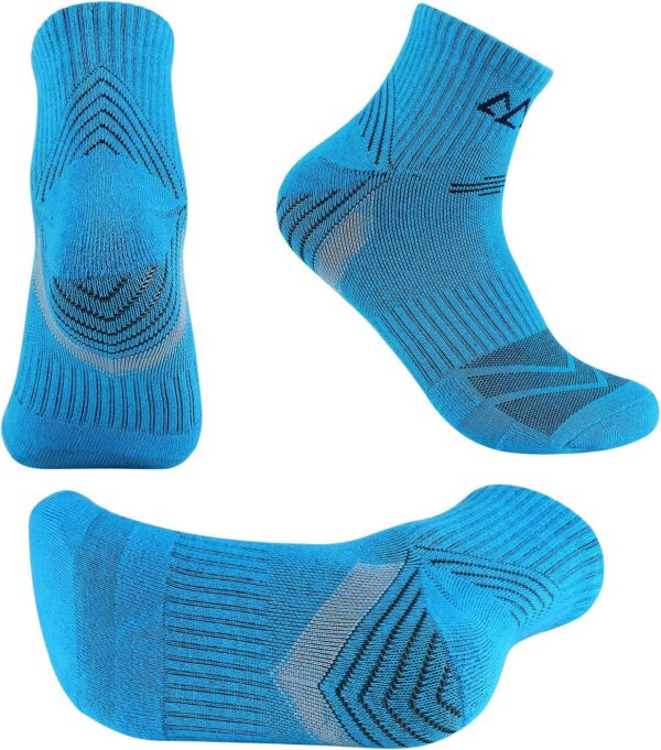 innotree 5 Pack Men's Cushioned Hiking Walking Running Socks...