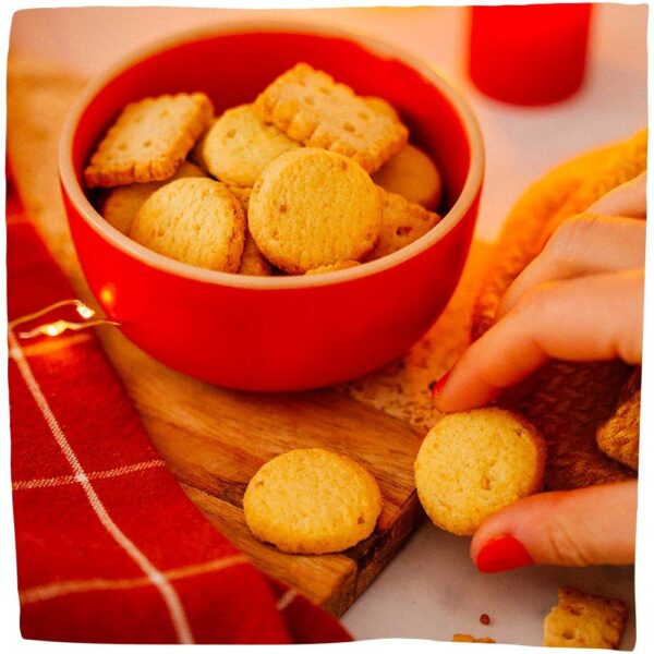 Michel et Augustin Gourmet Crackers Variety Pack: 2 Parmesan...