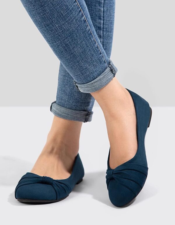 MaxMuxun Women's Flats Shoes Faux Suede Round Toe Ballet Dre...