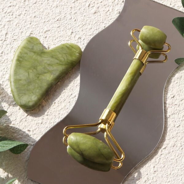 huefull Genuine Jade Roller & Gua Sha Set for Face, Cooling ...