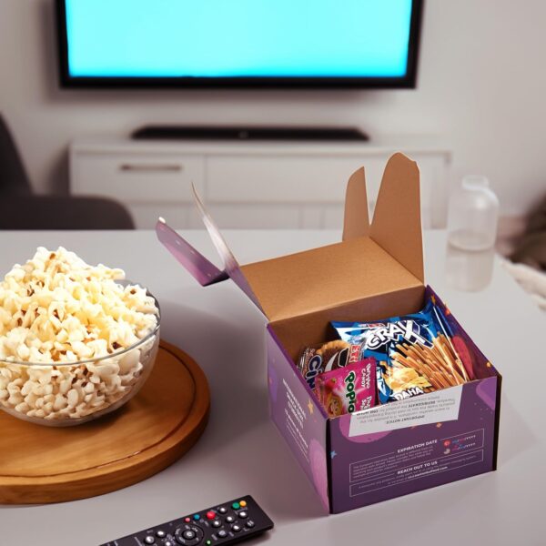 Eastanbul International Snack Box, Premium 12 Full-Size Fore...